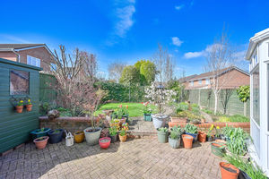 Photo 25- click for photo gallery